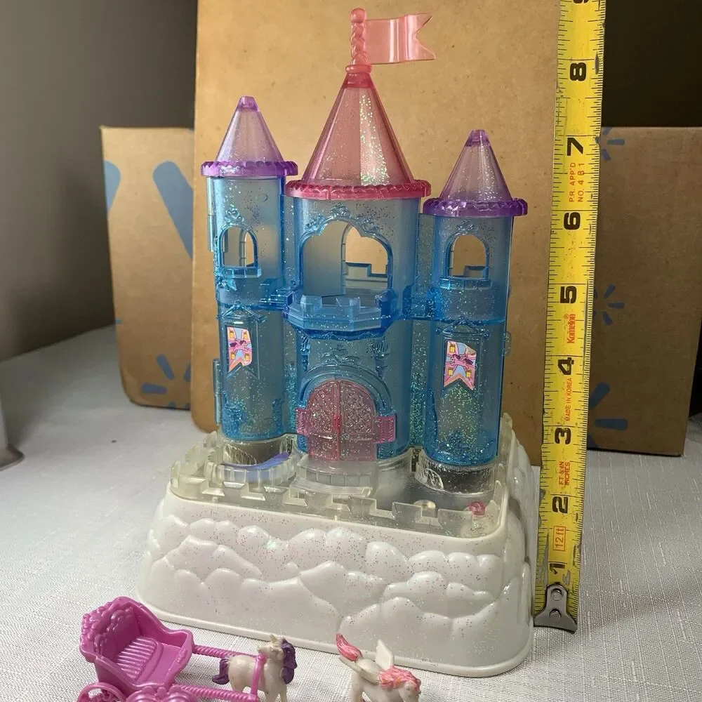 Vintage blue box tiny dream light up crystal castle And Some Accessories Horses
